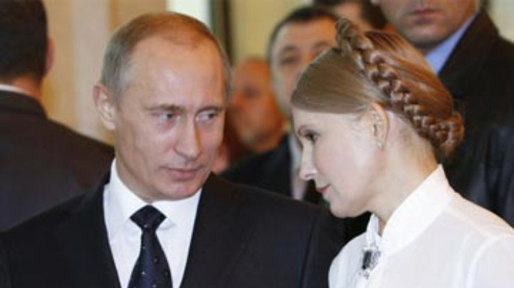 Янукович обвинил Тимошенко в "подхалимаже" перед Путиным