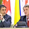 Саакашвили не хочет проводить энергетический саммит без Ющенко