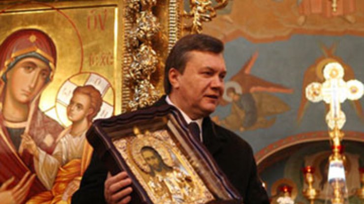 Янукович сфальсифицировал благословение - Митрополит Черкасский