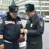 Запорожская ГАИ изъяла сотню "мажорных визиток"