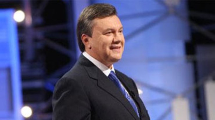 Янукович будет договариваться о безвизовом режиме с ЕС