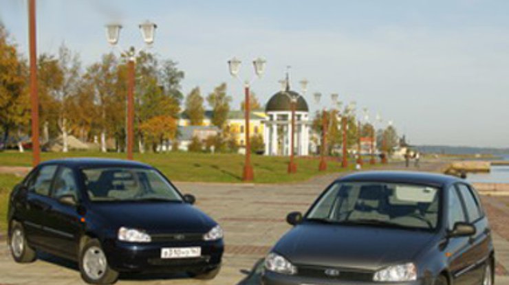 "АвтоВАЗ" устроит распродажу Lada 2105 и Kalina