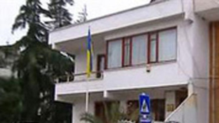 На консульство Украины в Турции совершено нападение