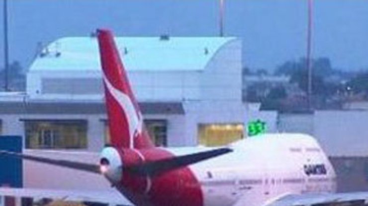 В Сиднее при посадке загорелся самолет с пассажирами