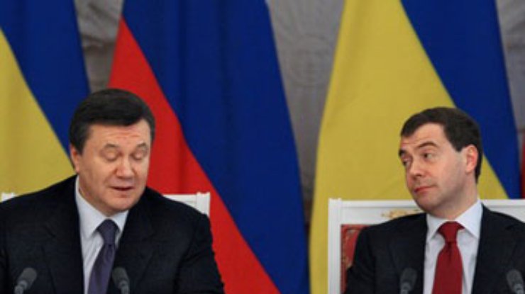Медведев прокатил Януковича на своей "Победе"