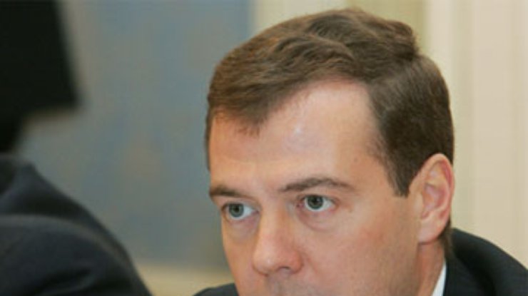 Медведев: Скидка на газ компенсируется арендной платой за ЧФ
