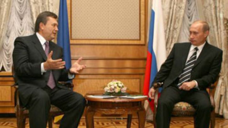 Путин хочет съесть Януковича
