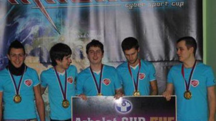 Украинская команда по CS 1.6 победила на "Arbalet Cup-СНГ"