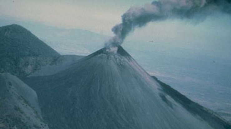 В Гватемале "ожил" вулкан Сантьягито