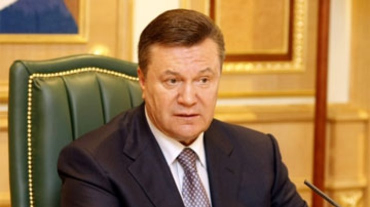 Янукович разозлился на губернатора Закарпатья
