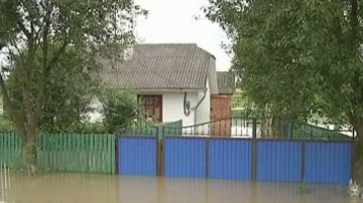 В Одесскую область и Закарпатье идет большая вода, готовится эвакуация