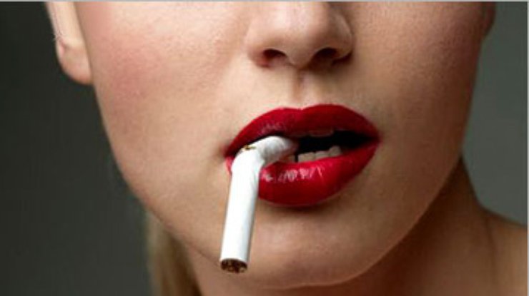 Установлено, что курение провоцирует развитие рака кишечника