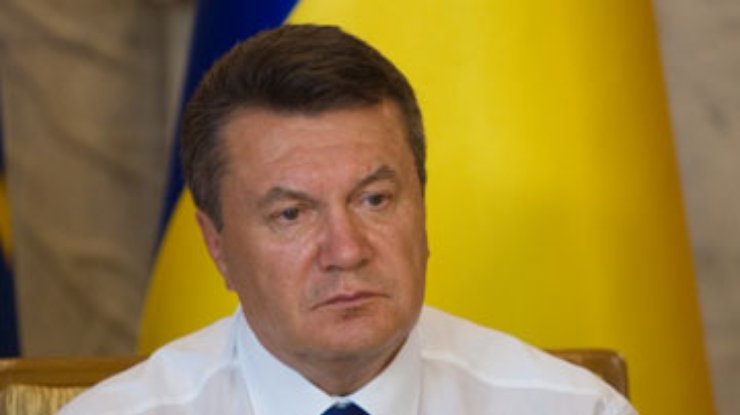 На обслуживание Януковича с нардепами Кабмин дал 100 миллионов гривен