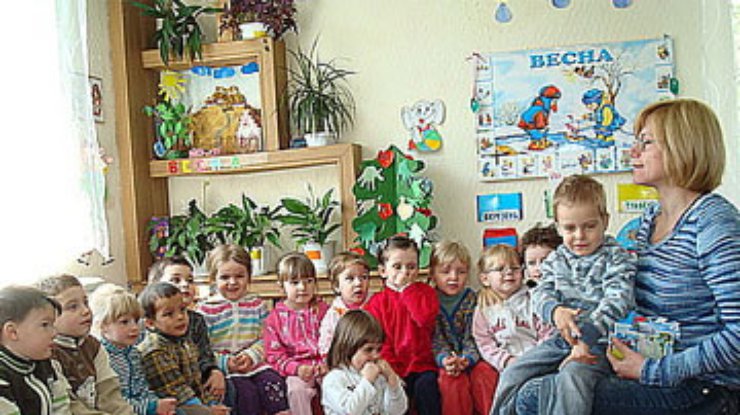 Половине украинских детей не хватает мест в садиках