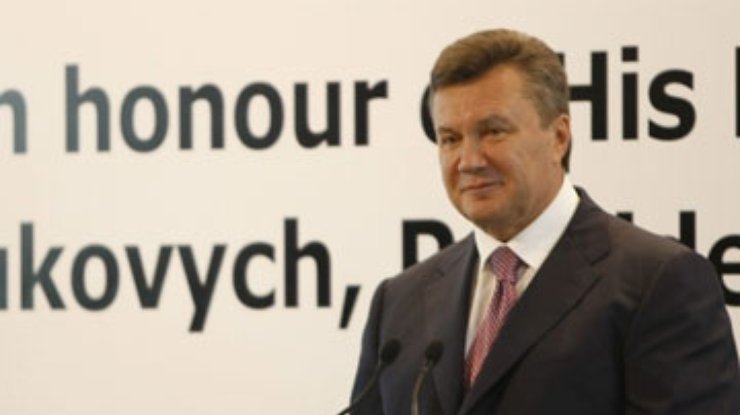 Янукович: Украина готова развивать Китай