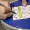 В Британии пенсионер выбросил выигрышный лотерейный билет