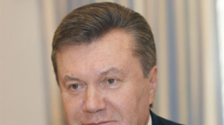 Янукович будет президентом до 2020 года - Левочкин