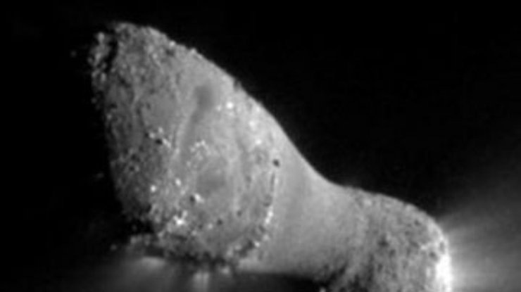 Зонд NASA исследовал ядро кометы Хартли 2