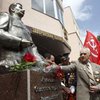 КПУ назвала взрыв памятника Сталину "актом терроризма"