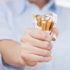 В Украине запретили продавать меньше 20 сигарет в пачке