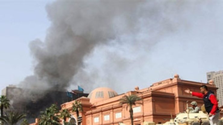 На египетских курортах активизировались мародеры