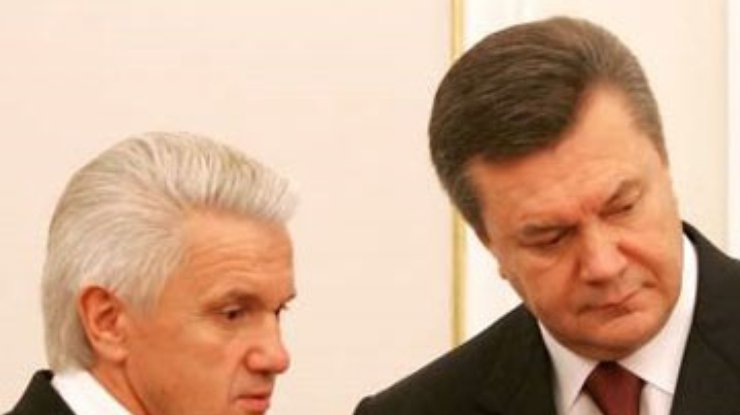 Литвин просит "рабов" не критиковать Банковую