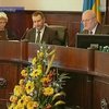 В Черновцах мэр попросил рассмотреть вопрос о недоверии самому себе