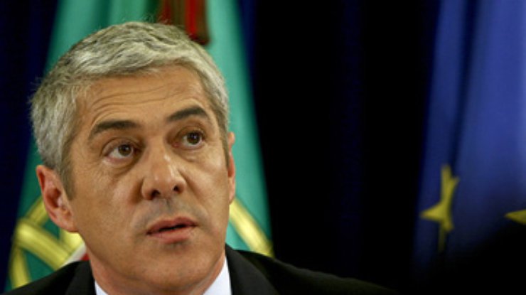 Премьер Португалии подал в отставку