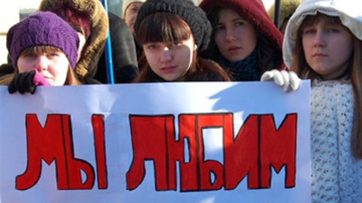Родителей учеников украинских школ в Макеевке не пускают на митинги с работы