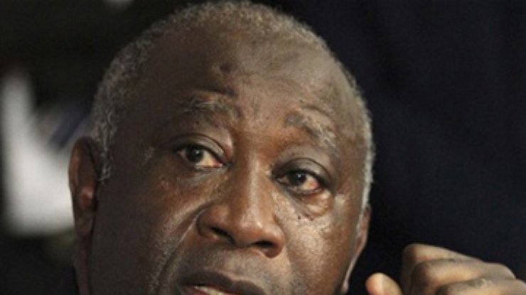 Президента Кот-д'Ивуара задержали и передали в руки оппозиции