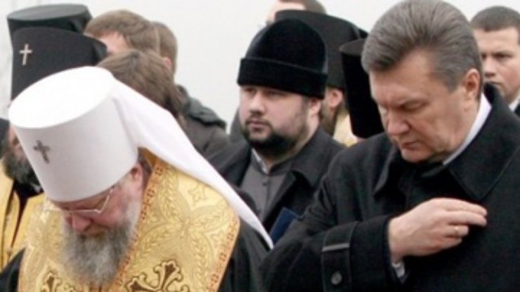 УПЦ МП просит Януковича дать ей статус "главной" церкви