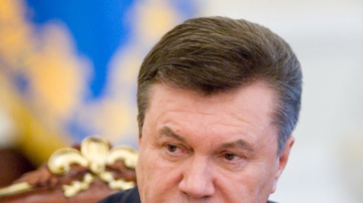 Янукович не разрешил отключать газ при отсутствии счетчиков