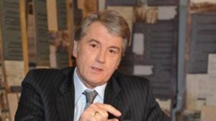 Ющенко дал показания по делу Тимошенко, но "не против неё"