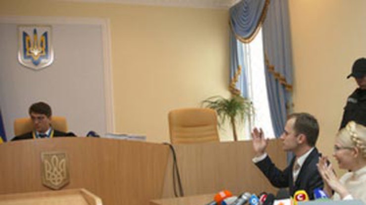 Эксперт о деле Тимошенко: Фарс, который происходит в суде, разваливается