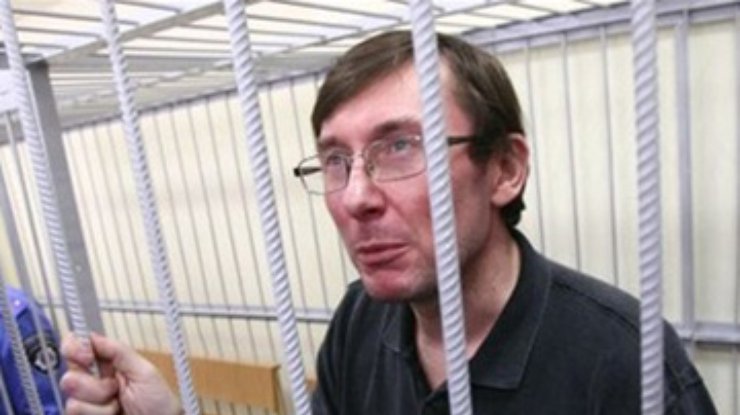 Адвокат просит отправить дело Луценко на дорасследование в ГПУ