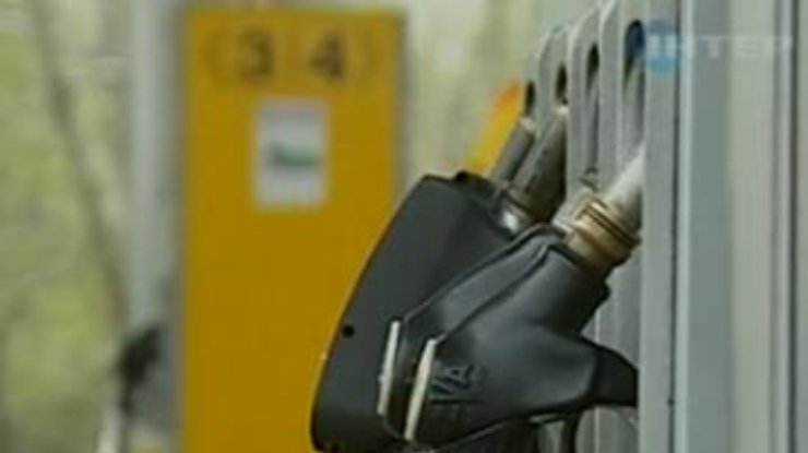 Минэнерго рекомендует понизить цены на бензин на 5 копеек