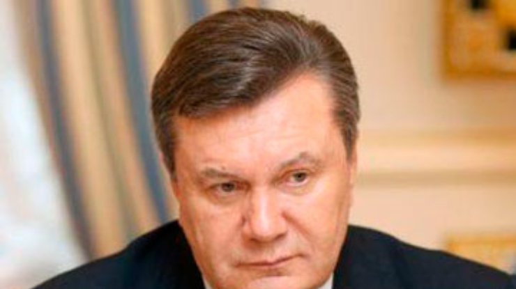 Янукович отменил госакты на право собственности на земельные участки