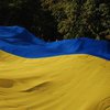"Регионалы" и "бютовцы" не поделили центр Харькова из-за огромных флагов