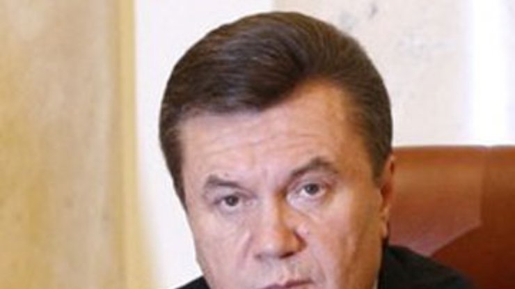 Украину загнали в угол, это нас унижает - Янукович