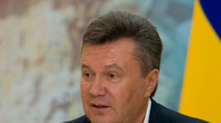 Откладывать земельную реформу нельзя - Янукович