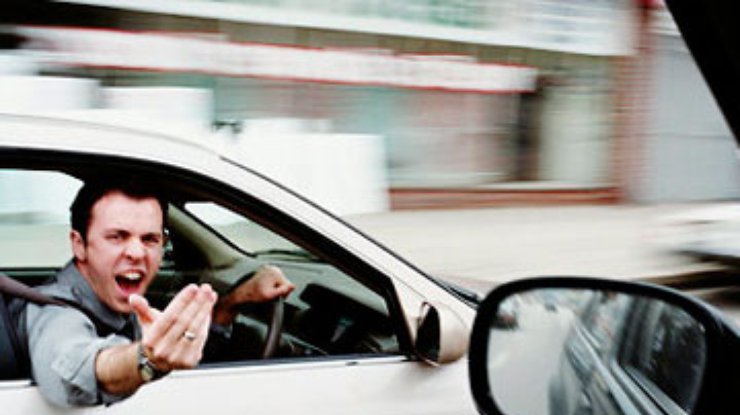 В России женщины-водители объединились против хамства на дорогах