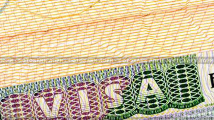 Украинцам станет проще получить шенгенскую визу в Польшу