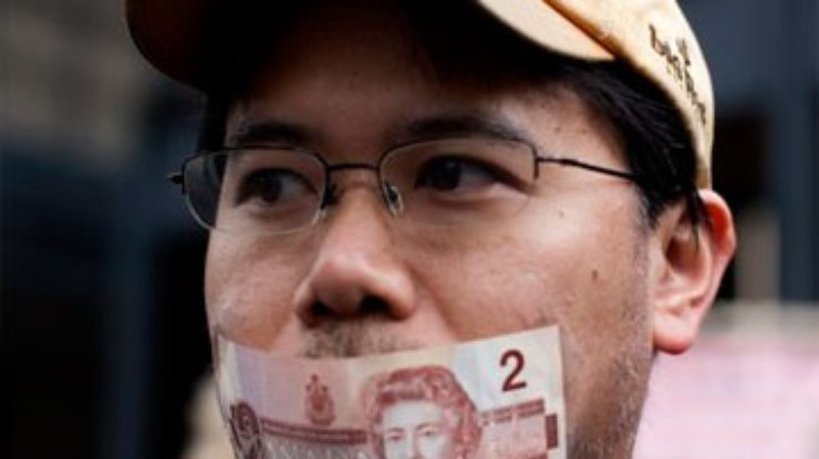 Акции протеста против финансовых монополистов не утихают во всем мире