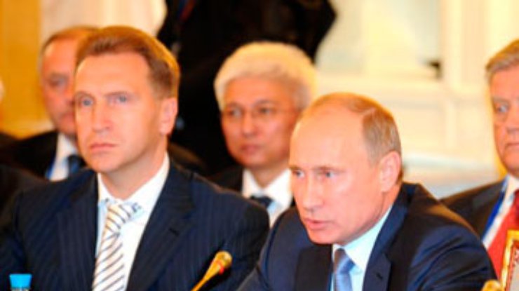 Азаров не рискнул поднять тему долгов ЕЭСУ на встрече с Путиным