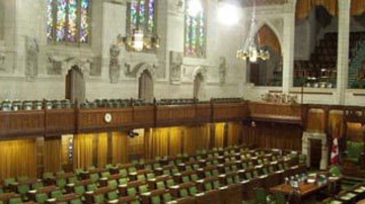 Парламент Канады осудил приговор Тимошенко