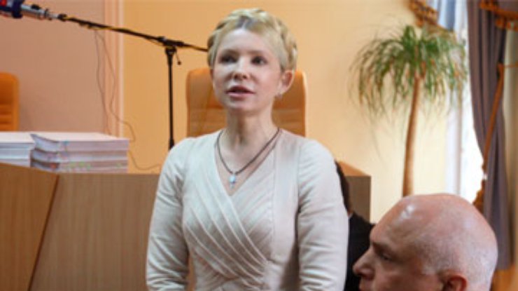 К Тимошенко в СИЗО хотят привести массажиста