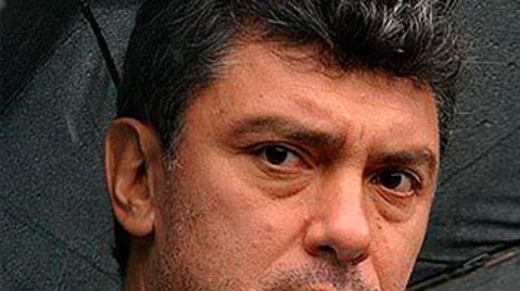 Немцов: Приговор Тимошенко незаконный, поскольку не допрашивали Путина