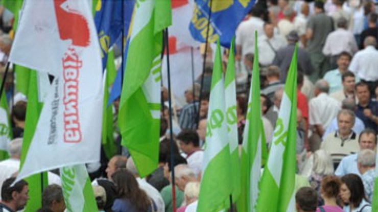 У Яценюка хотят сотрудничать с БЮТ на выборах в Раду