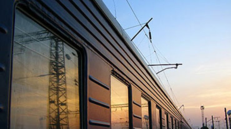 Укрзалізниця электрифицировала путь между Полтавой и Кременчугом