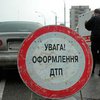 В Николаеве милицейский автомобиль наехал на 18-летнюю девушку